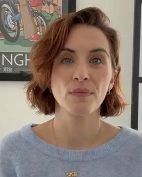 Вики Макклюр - Биография