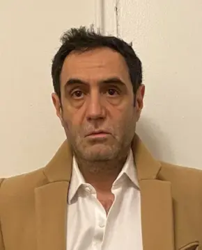 Карен Карагулян - Биография