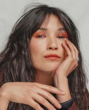 Зои Чао - Биография