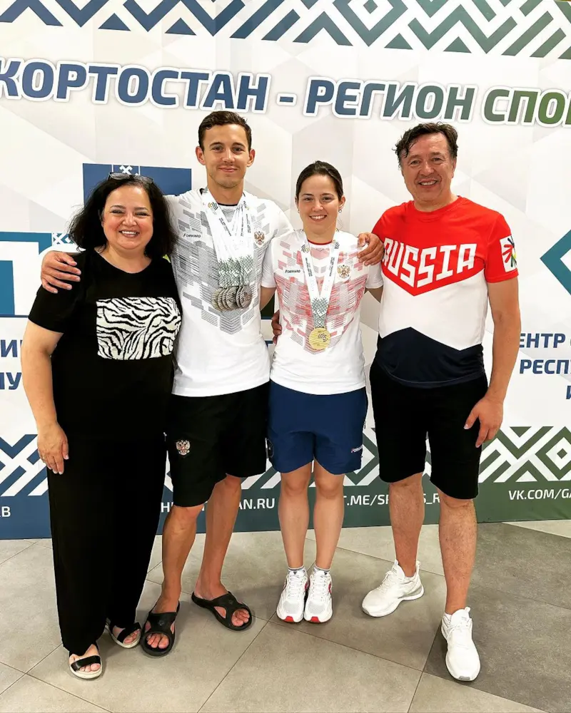 Роберт Фомин - Биография