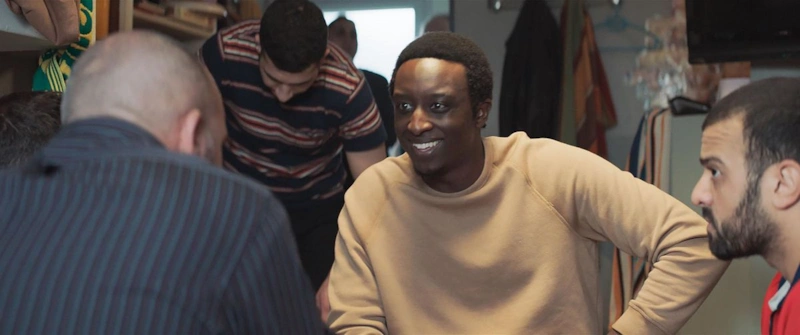 Ахмед Силла — биография, личная жизнь, фото, новости, французский комик, фильмография, «Супер папочка» 2024 - 24СМИ - Биография