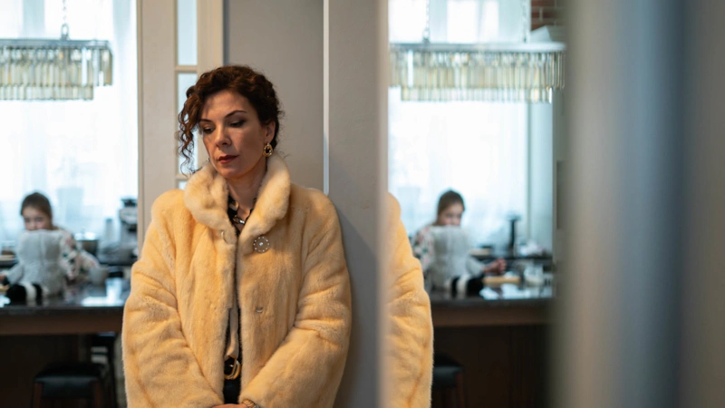 Юлия Молчанова — биография, личная жизнь, фото, новости, актриса, фильмография, «Полярный папа», «Наш театр» 2024 - 24СМИ - Биография