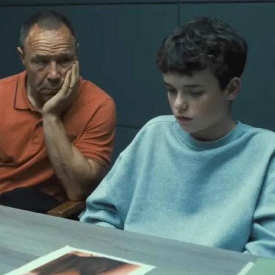 Британский сериал «Переходный возраст» собирает рекордные просмотры на Netflix - «Новости кино»