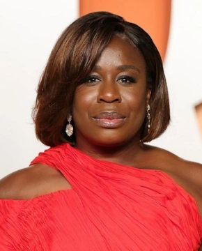 Узо Адуба — биография, личная жизнь, фото, новости, американская актриса, «Резиденция», певица, фильмография 2025 - 24СМИ - Биография