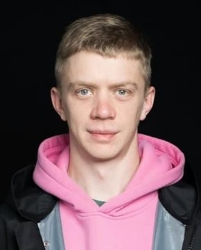 Александр Кононец — биография, личная жизнь, фото, новости, актер театра, фильмография, БДТ, «Крестоносцы» 2025 - 24СМИ - Биография