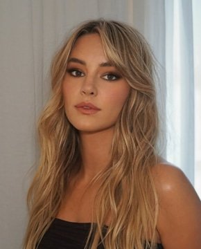 Хэсси Харрисон — биография, личная жизнь, фото, новости, американская актриса, фигура, «Йеллоустоун», Райан Бинэм 2025 - 24СМИ - Биография