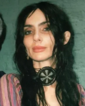 Зои Блю Сайдел — биография, личная жизнь, фото, новости, американская актриса, рост, фильмография, «Дракула» 2025 - 24СМИ - Биография