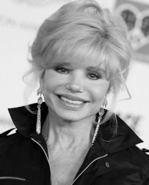 Лони Андерсон — биография, личная жизнь, фото, причина смерти, американская актриса, в молодости, Берт Рейнольдс 2025 - 24СМИ - Биография