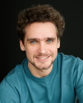 Евгений Сыркин — биография, личная жизнь, фото, новости, актер, фильмография, театр, «Чистые руки» 2025 - 24СМИ - Биография