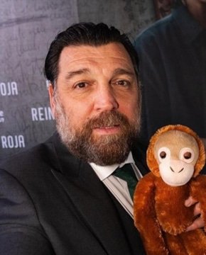 Ховик Кеучкерян — биография, личная жизнь, фото, новости, испанский актер, фильмография, рост, родители 2025 - 24СМИ - Биография