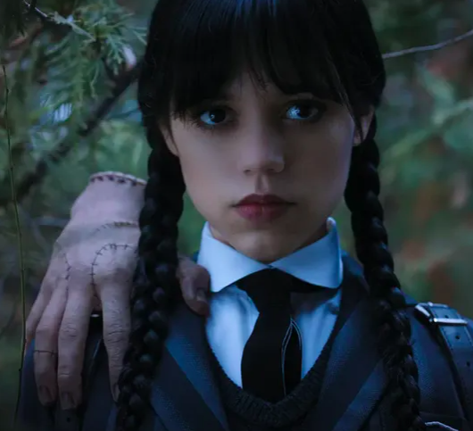 Второй сезон «Уэнсдэй» пополнил топ-10 Netflix - «Новости кино»