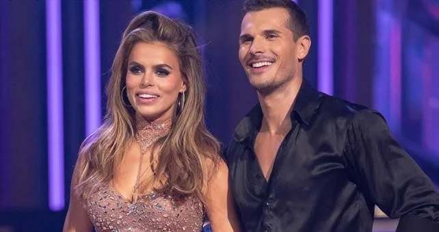 Брукс Нейдер (Надер) — биография, личная жизнь, фото, новости, американская модель, актриса, фильмы 2025 - 24СМИ - Биография