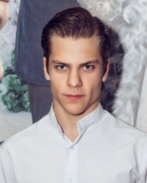 Константин Раскатов — биография, личная жизнь, фото, новости, актер, Театриум, фильмография, «Трасса», «Молодежка» 2025 - 24СМИ - Биография