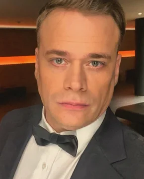 Сергей Рублев — биография, личная жизнь, фото, новости, актер, «Экипаж», театр, режиссер, фильмография 2025 - 24СМИ - Биография