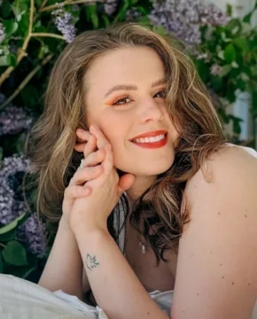 Анастасия Антропова — биография, личная жизнь, фото, новости, актриса, фильмография, Театр Комедии им. Акимова 2025 - 24СМИ - Биография