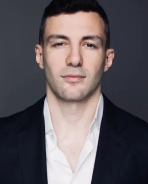 Аслан Гучетль — биография, личная жизнь, фото, новости, актер, фильмография, национальность, «Мажор в Дубае» 2025 - 24СМИ - Биография