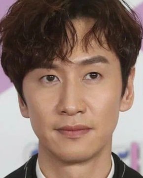 Ли Гван Су — биография, личная жизнь, фото, новости, южнокорейский актер, дорамы, фильмография 2025 - 24СМИ - Биография