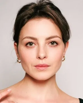 Анастасия Тюнина — биография, личная жизнь, фото, новости, актриса, фильмография, «Условный мент», театр 2025 - 24СМИ - Биография