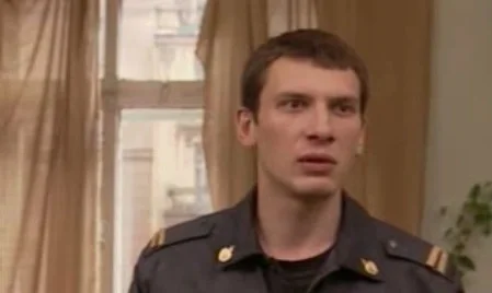 Олег Жилин — биография, личная жизнь, фото, новости, актер, фильмография, в молодости, Театр «Комедианты» 2025 - 24СМИ - Биография