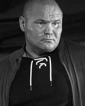 Вадим Смирнов — биография, личная жизнь, фото, причина смерти, актер, брат-близнец, фильмография 2025 - 24СМИ - Биография