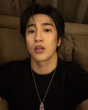 Лоу Цзюньшо — биография, личная жизнь, фото, новости, тайваньский актер, сериал «Детектив-миллионник» 2026 - 24СМИ - Биография