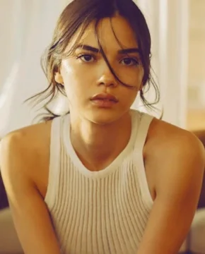 Эйлюль Кандемир — биография, личная жизнь, фото, новости, турецкая актриса, Мерт Рамазан Демир 2026 - 24СМИ - Биография