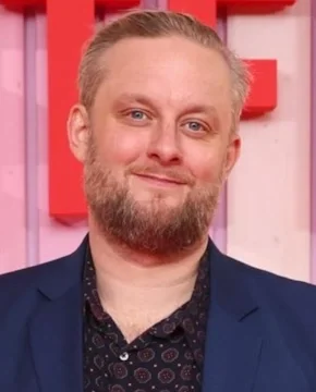 Антон Шнайдер — биография, личная жизнь, фото, новости, немецкий актер, «Прямиком из Какена» 2026 - 24СМИ - Биография