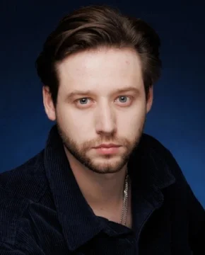 Иван Сапфиров — биография, личная жизнь, фото, новости, театр Маяковского, фильмография, родители, ГИТИС 2026 - 24СМИ - Биография