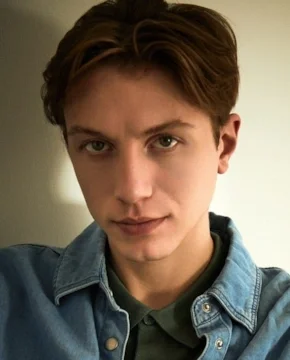 Михаил Ушурелу — биография, личная жизнь, фото, новости, актер, фильмография, образование, Молдова, возраст 2026 - 24СМИ - Биография